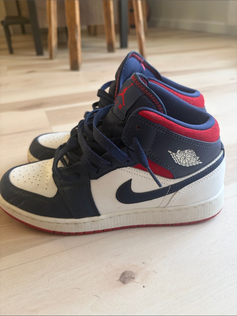 jordan 1 mid sz 6.5y navy red white